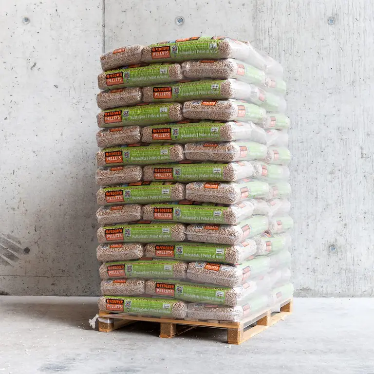 78 Pellets Säcke zu jeweils 15 kg